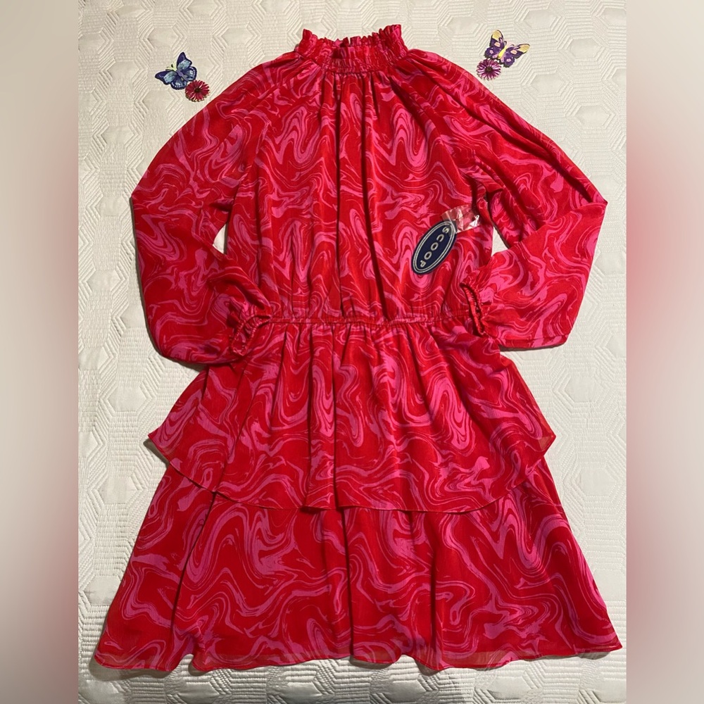 Scoop NYC Dress Mini Length NWT Red and Pink Swirl  Size L